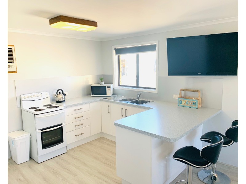 10 Percy Street, Moonta Bay SA 5558