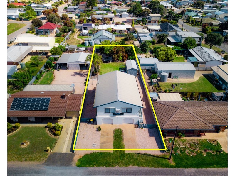 10 Percy Street, Moonta Bay SA 5558