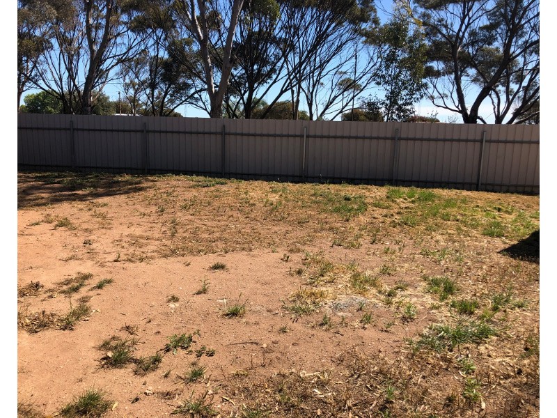 13 Crutchett Road, North Moonta SA 5558