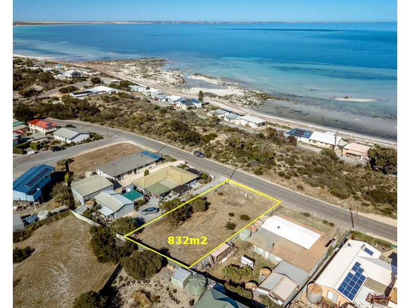 14 Esplanade, Hardwicke Bay SA 5575