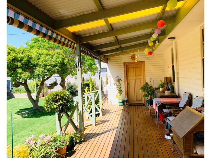 10 Cowling Court, Port Hughes SA 5558