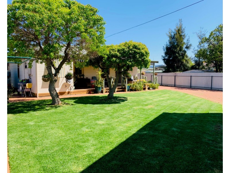 10 Cowling Court, Port Hughes SA 5558