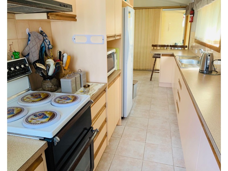 1 Playtime Parade, Moonta Bay SA 5558