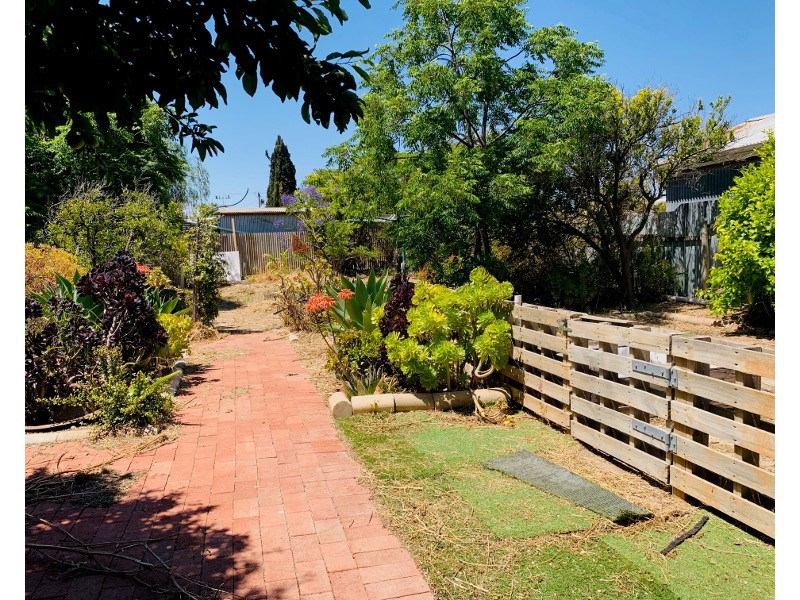 96 George Street, Moonta SA 5558