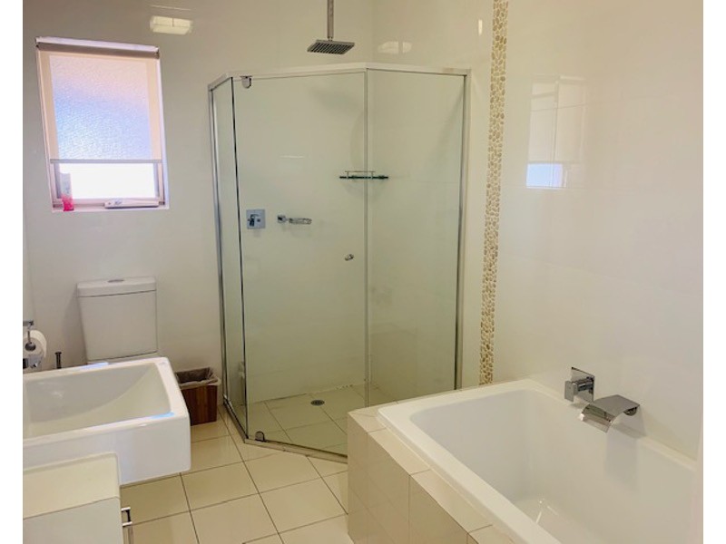 9 Trelawney Street, Moonta Bay SA 5558