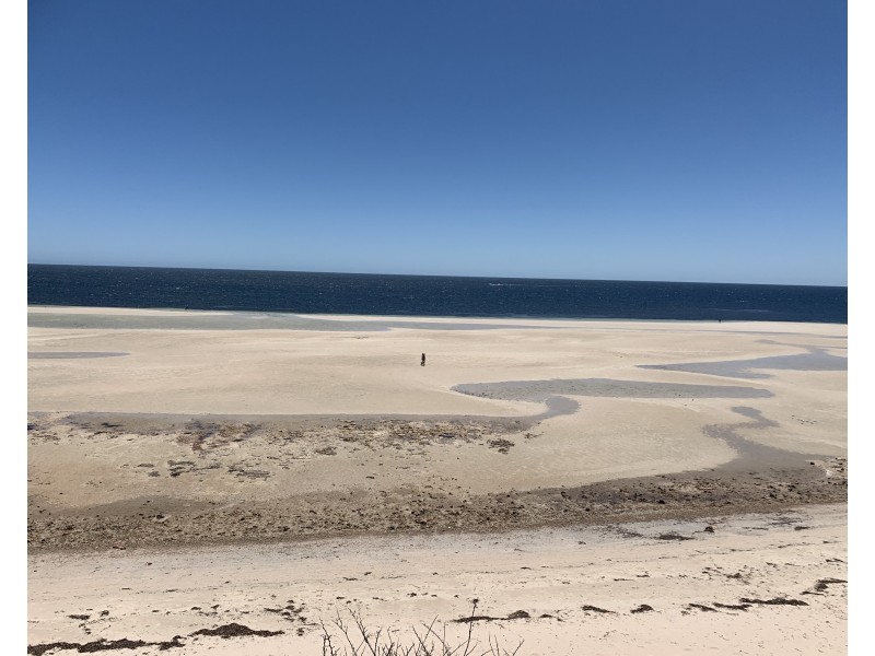 9 Trelawney Street, Moonta Bay SA 5558