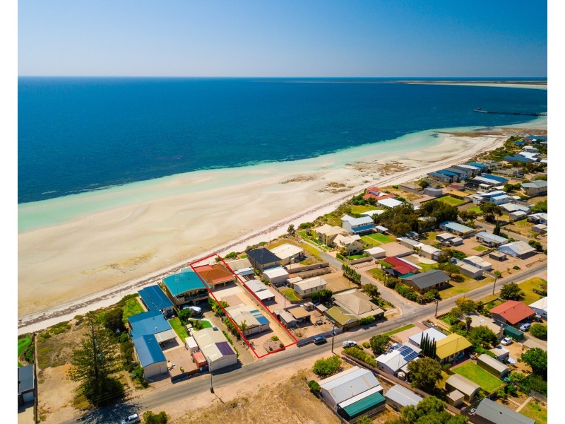 9 Trelawney Street, Moonta Bay SA 5558