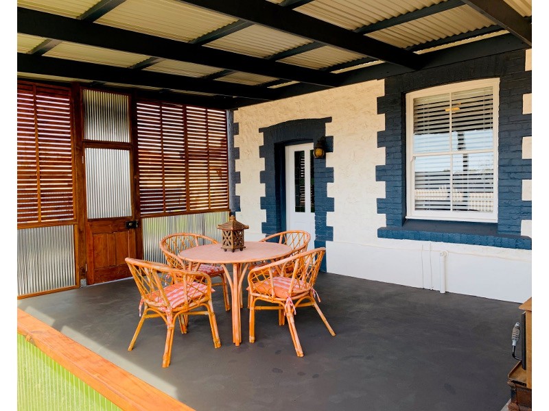 1 Kadina Road, Moonta SA 5558