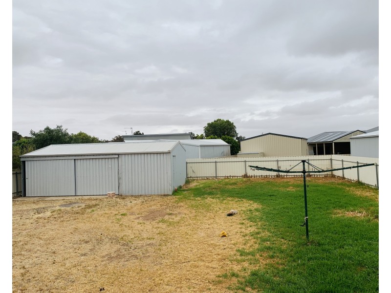 12 Haylock Road, Moonta Bay SA 5558