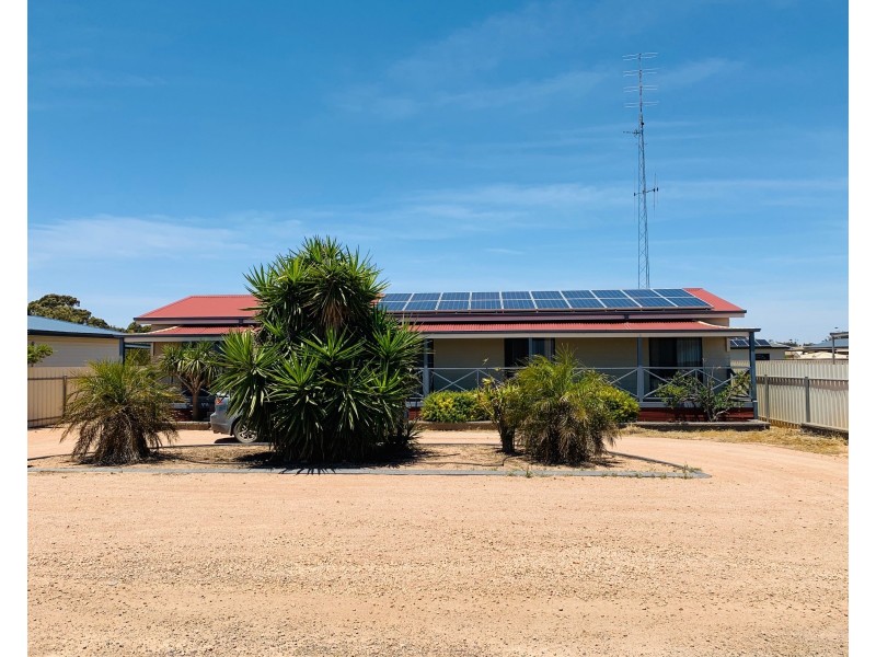 12 Haylock Road, Moonta Bay SA 5558