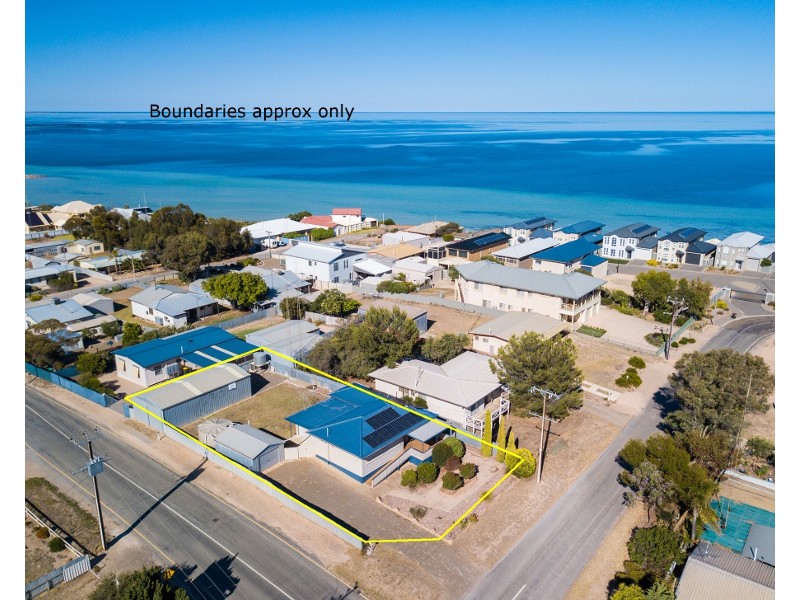 12 Gulf Street, Moonta Bay SA 5558