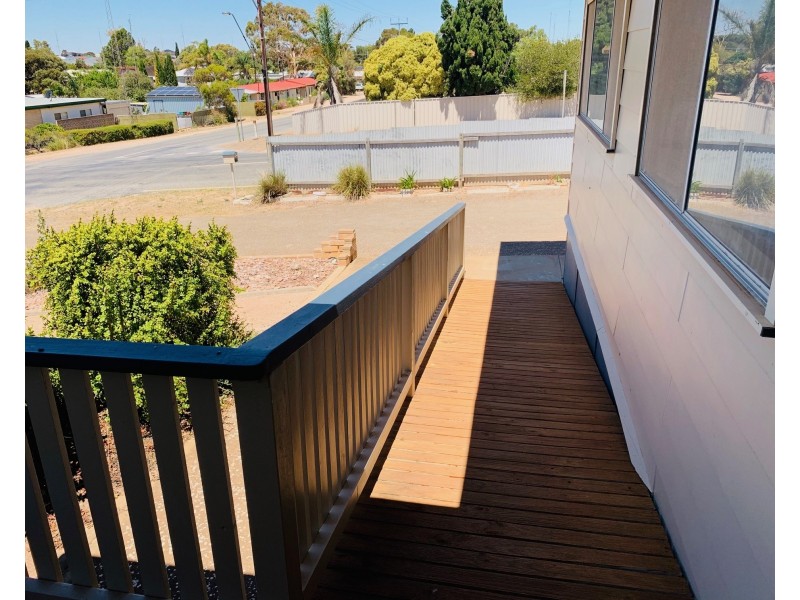 12 Gulf Street, Moonta Bay SA 5558