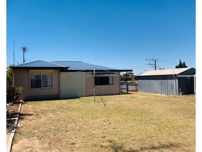 12 Gulf Street, Moonta Bay SA 5558