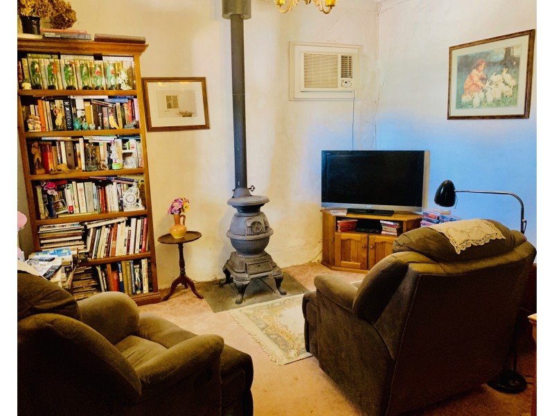 13 Duncan Street, Moonta SA 5558