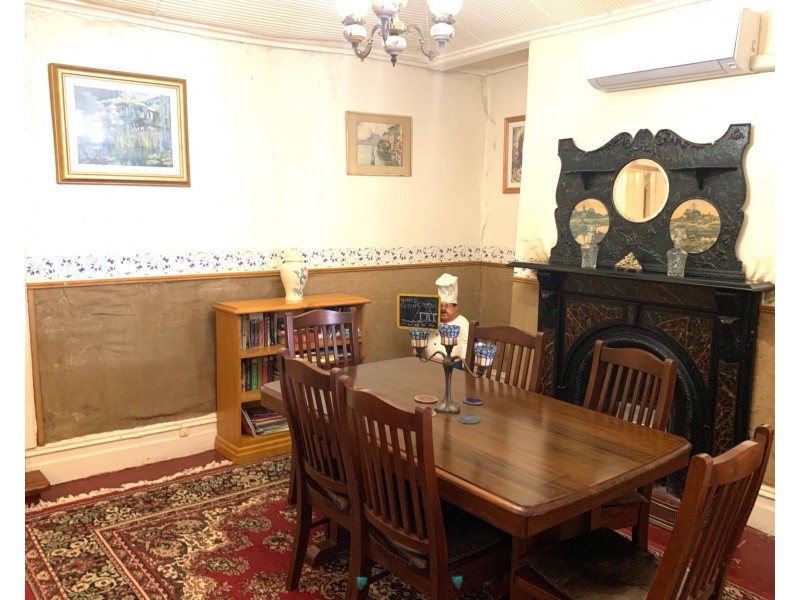 17 Bower Street, Moonta Mines SA 5558