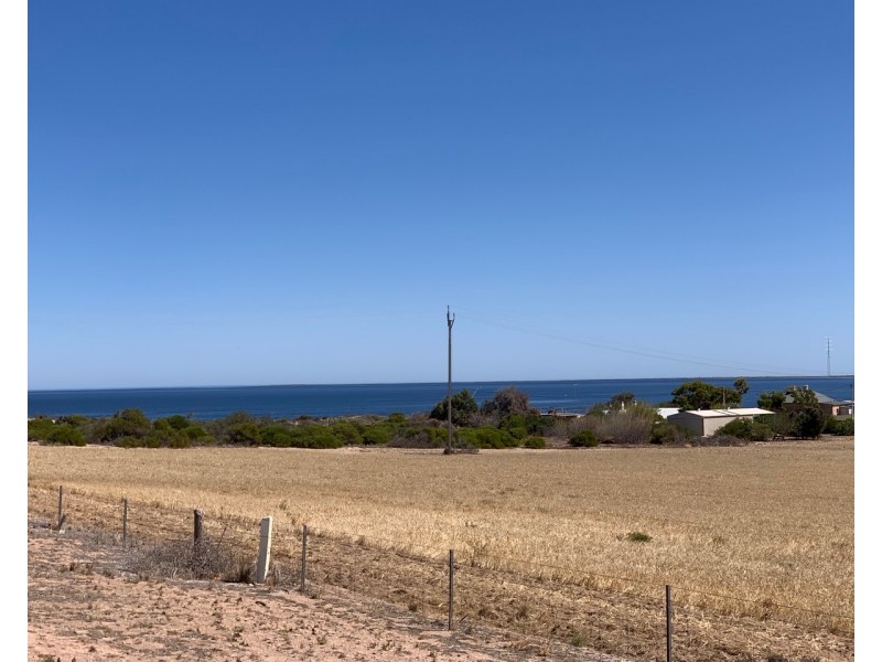 5 Ford Street, Port Hughes SA 5558