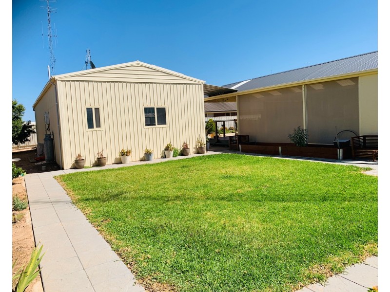 7 Clayton Street, Moonta Bay SA 5558