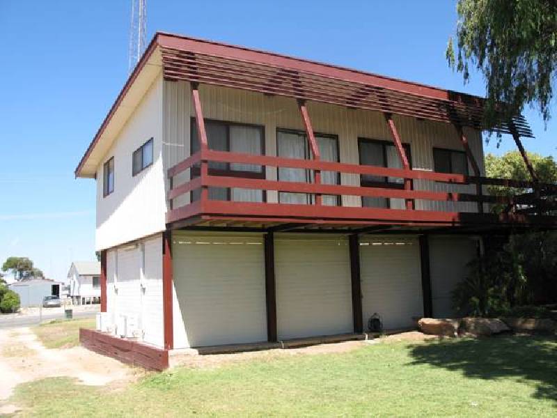 35 Snell Avenue, Port Hughes SA 5558