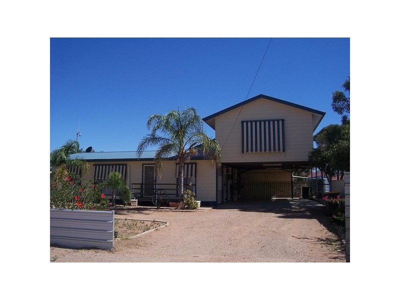 40 DRYSDALE STREET, Stirling North SA 5710