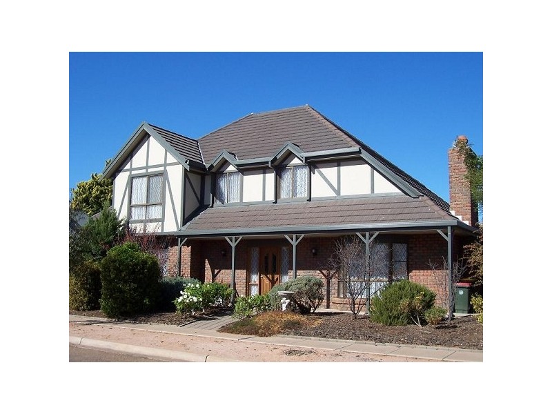 37 SIMMONS CRESCENT, Port Augusta West SA 5700