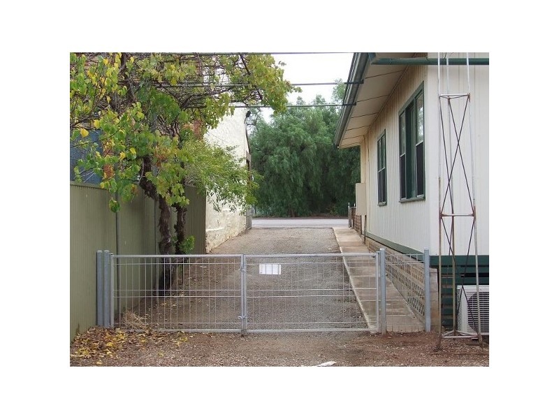 35 FIRST STREET, Quorn SA 5433