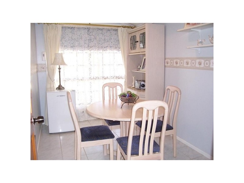 43 JOHNSON AVENUE, Stirling North SA 5710