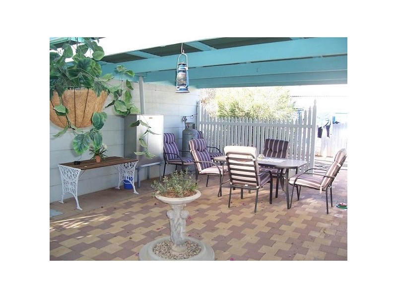 43 JOHNSON AVENUE, Stirling North SA 5710