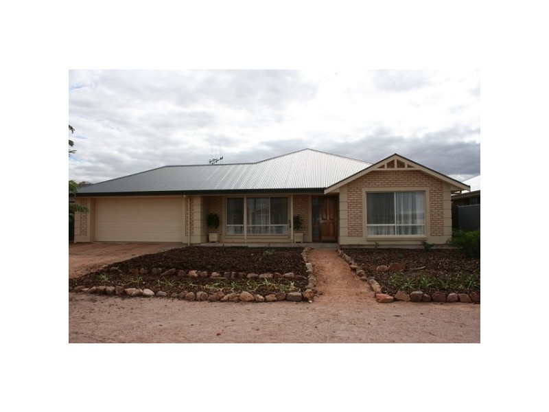 17 CATHERINE STREET, Stirling North SA 5710