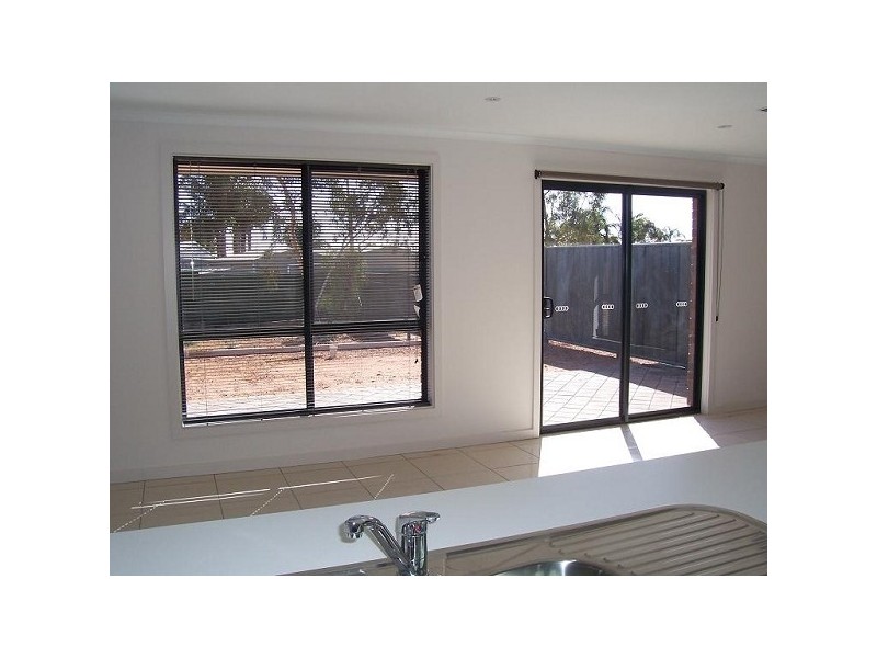5 SIMMONS CRESCENT, Port Augusta West SA 5700