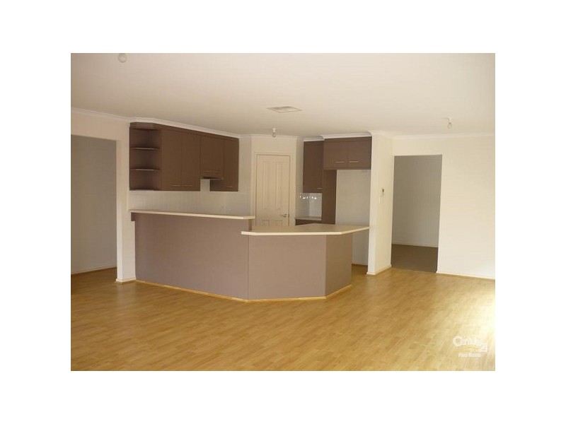 42 HURCOMBE CRESCENT, Port Augusta West SA 5700