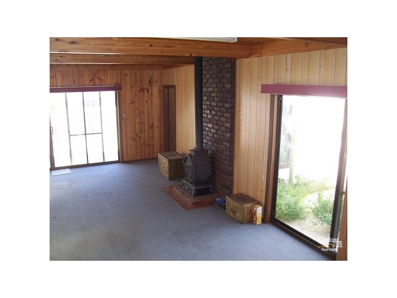 16 CALLIER AVENUE, Stirling North SA 5710