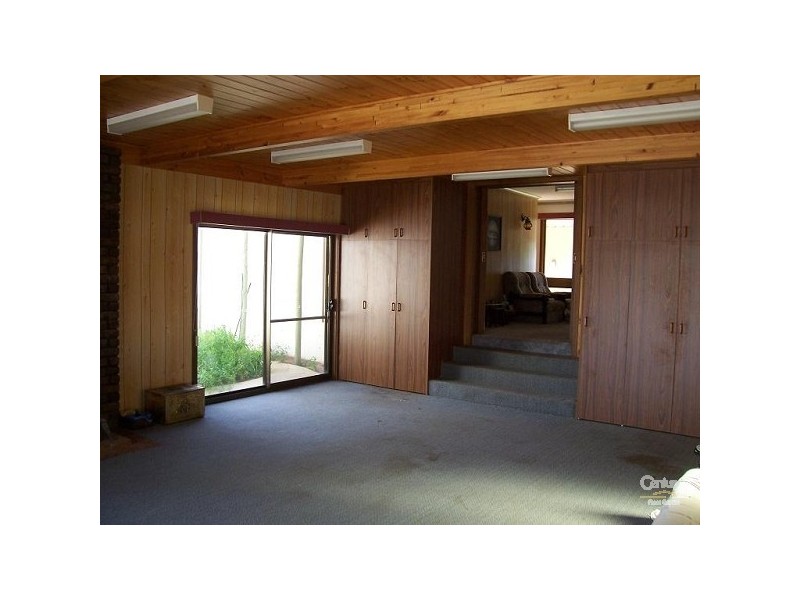 16 CALLIER AVENUE, Stirling North SA 5710