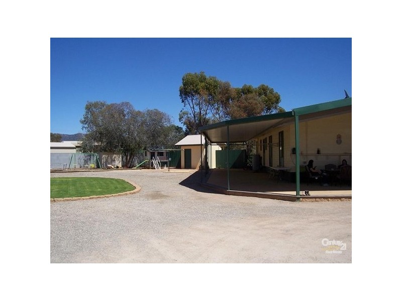 10 BARBER STREET, Quorn SA 5433
