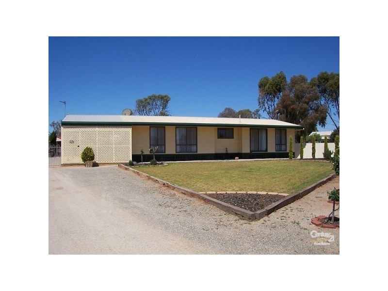 10 BARBER STREET, Quorn SA 5433