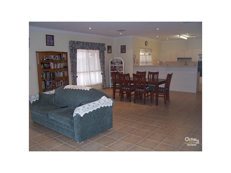 1 BROOK STREET, Stirling North SA 5710