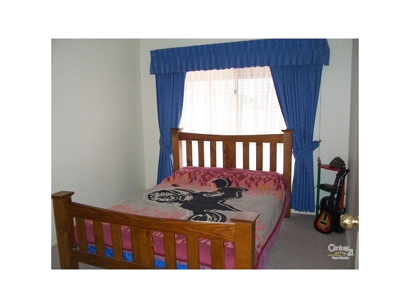 1 BROOK STREET, Stirling North SA 5710