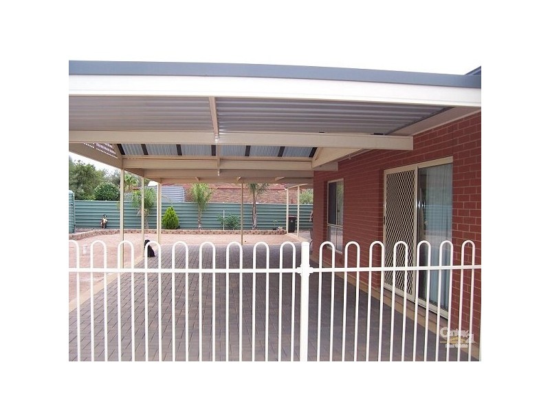 1 BROOK STREET, Stirling North SA 5710