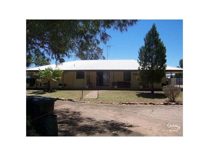 4 HERBERT STREET, Stirling North SA 5710