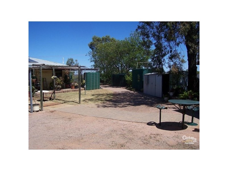 4 HERBERT STREET, Stirling North SA 5710