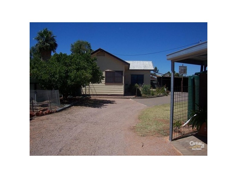 4 HERBERT STREET, Stirling North SA 5710