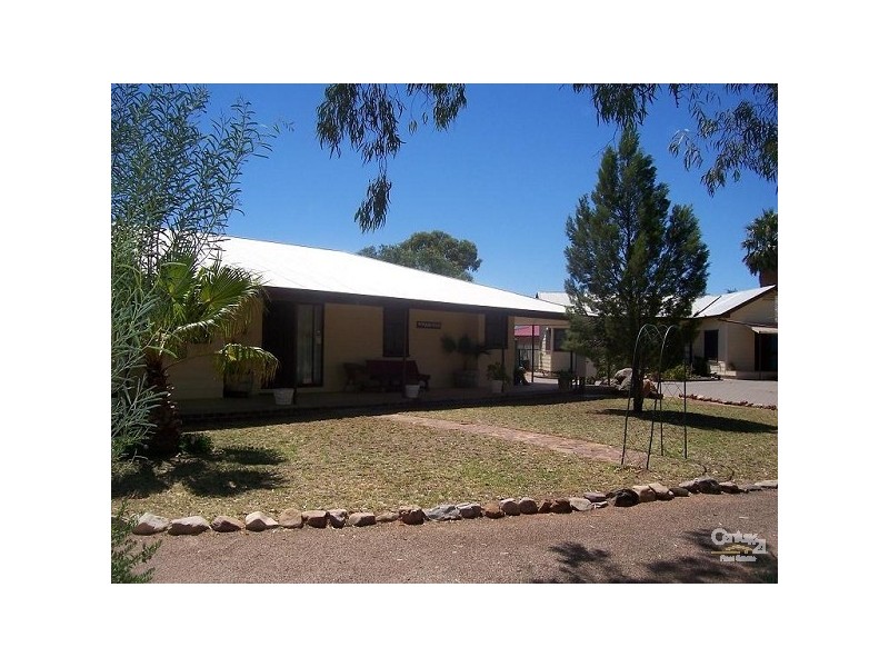 4 HERBERT STREET, Stirling North SA 5710