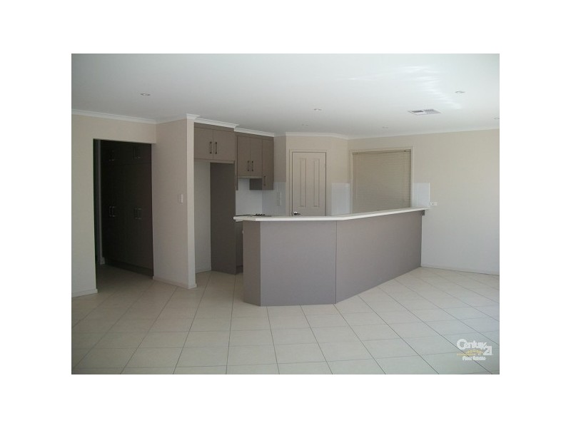 16 RICHARDSON CRESCENT, Port Augusta West SA 5700