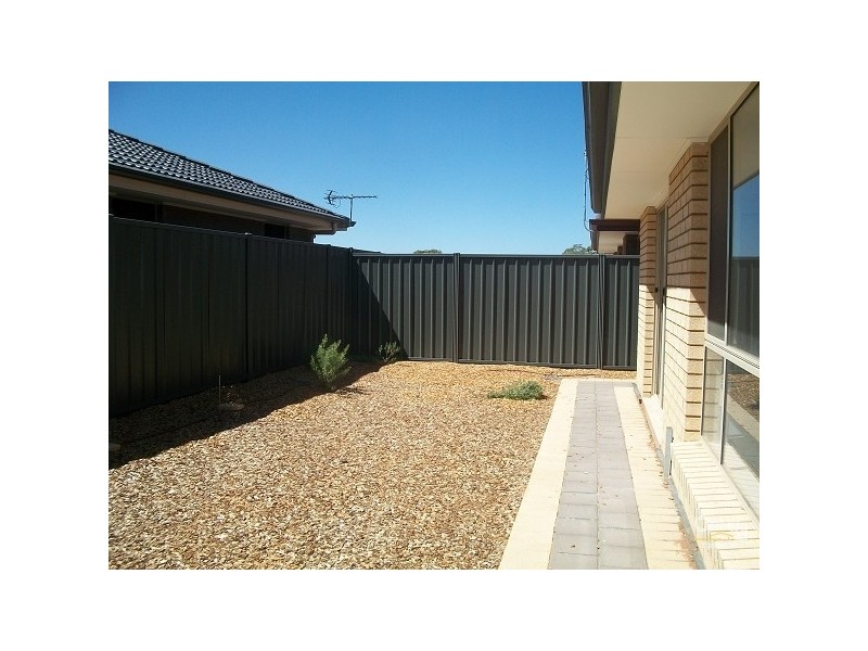 16 RICHARDSON CRESCENT, Port Augusta West SA 5700
