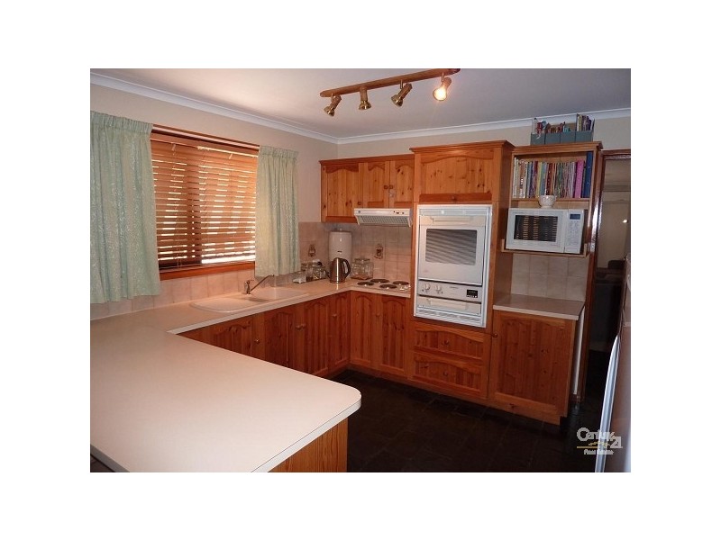 17 CRICHTON DRIVE, Port Augusta West SA 5700