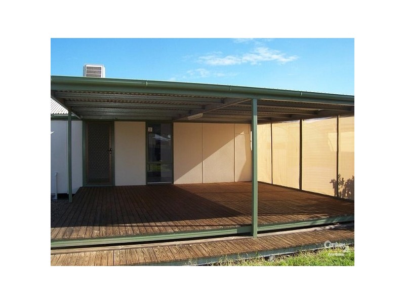 40 JOHNSON AVENUE, Stirling North SA 5710