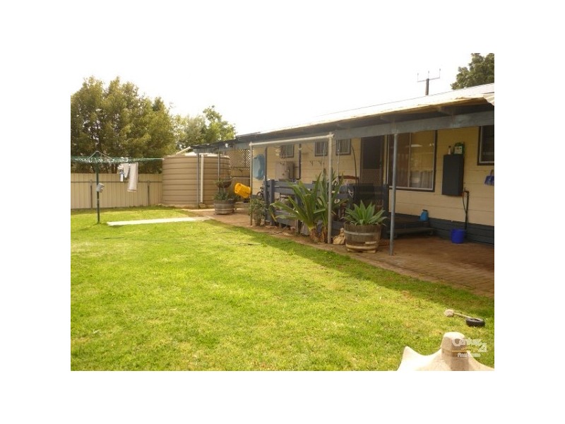 22 EDWARDS STREET, Stirling North SA 5710