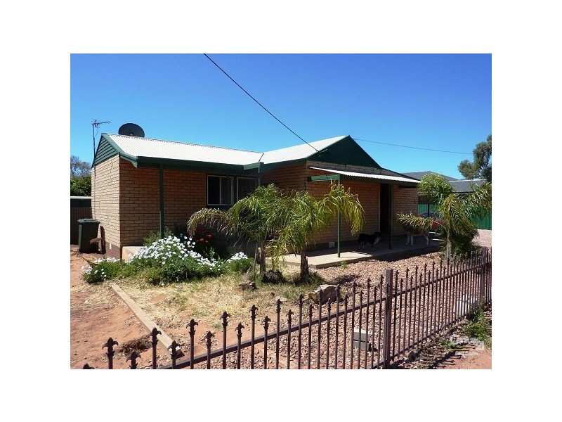 1 BRIAN STREET, Stirling North SA 5710