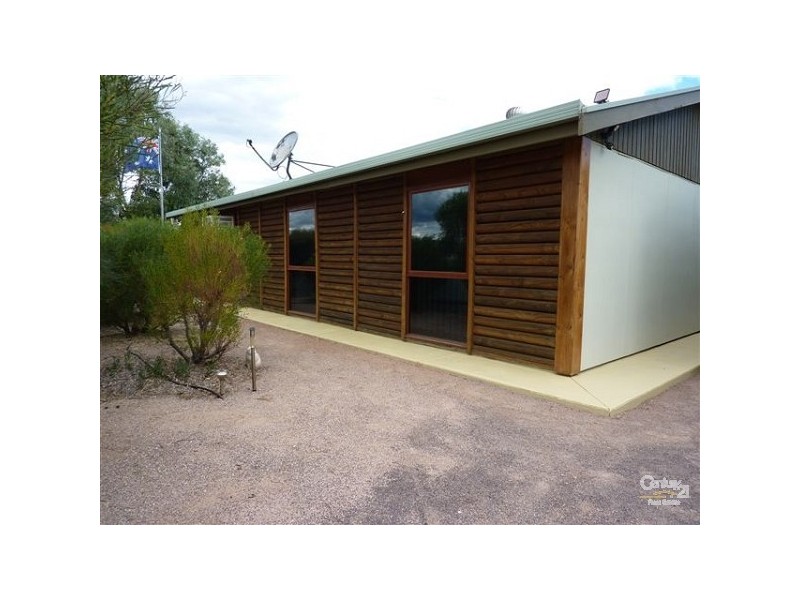 19 MAIN STREET, Miranda SA 5700