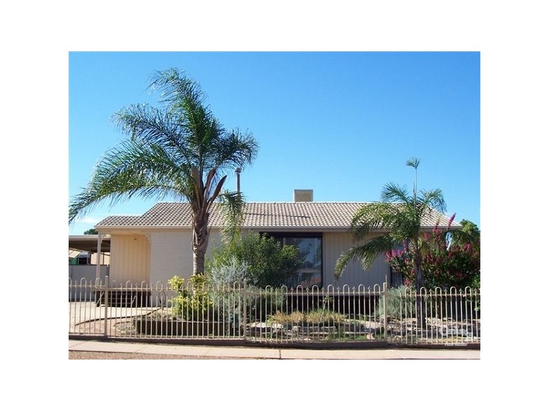 130 HURCOMBE CRESCENT, Port Augusta West SA 5700
