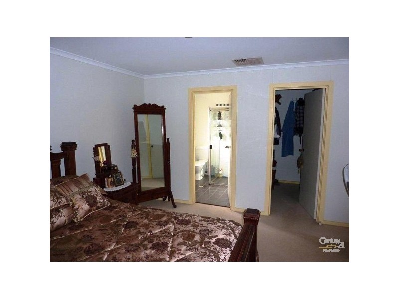 10 HARTLEY STREET, Port Augusta West SA 5700